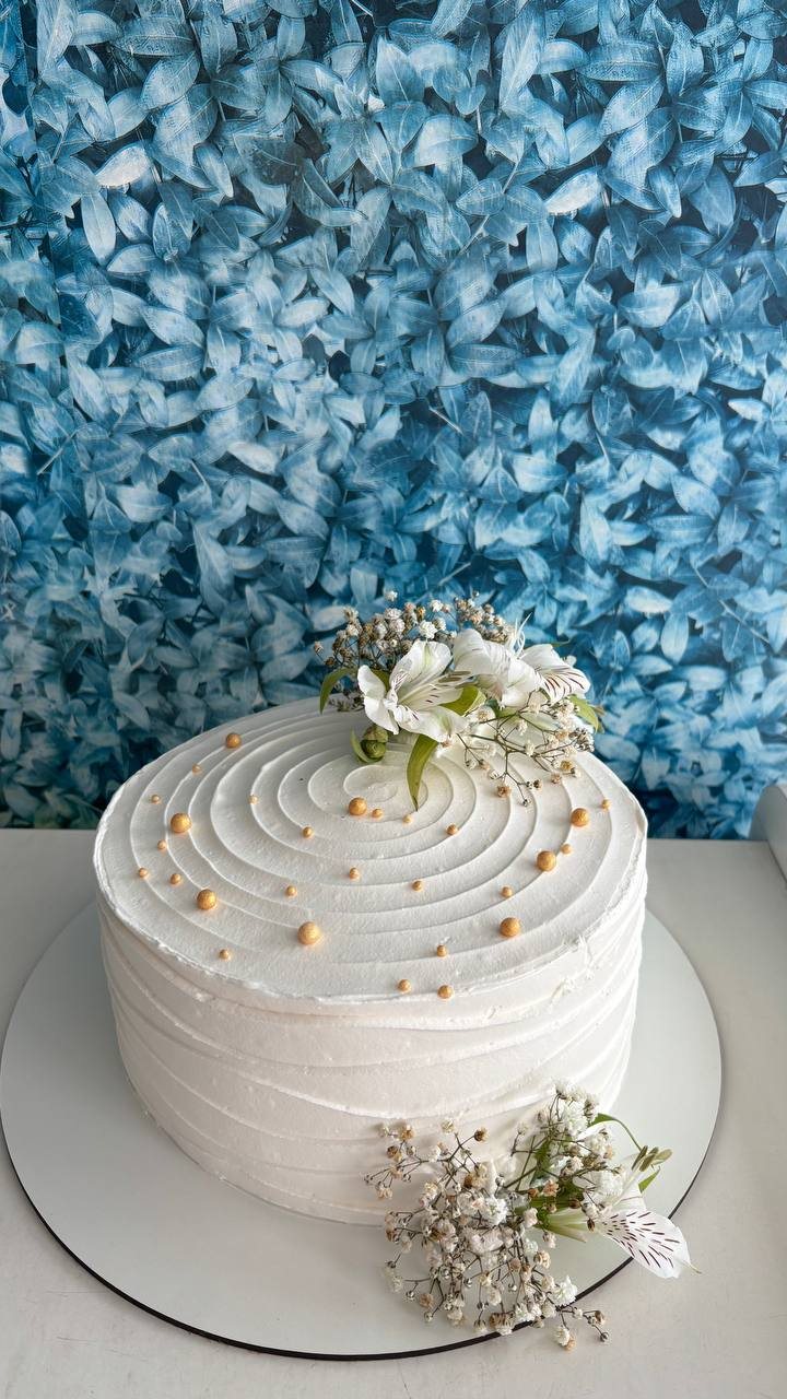 Modelo de bolo confeitado Bolo Conquista